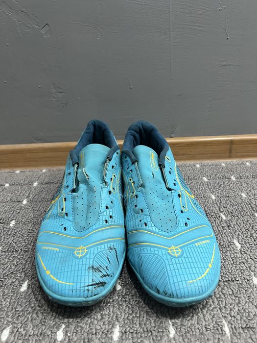 Продам сороконожки Nile mercurial