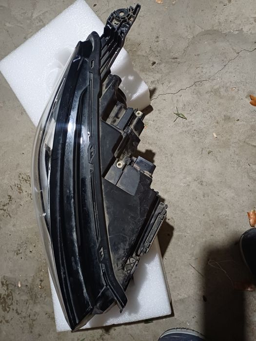 Фара правая Geely emgrand