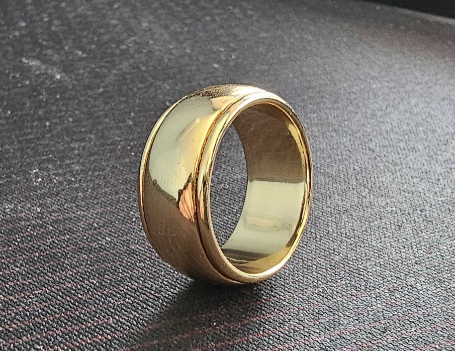 Златен пръстен нов - позлатена стомана