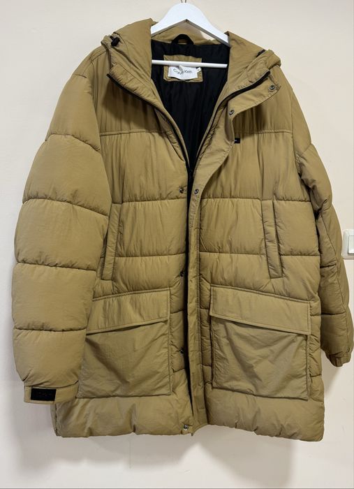 Оригинална ново зимно яке Calvin Klein