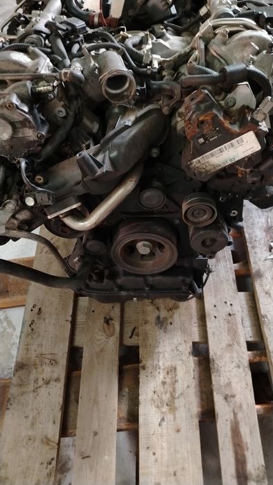 Двигател Мерцедес 642.930 / Mercedes OM 642. 930