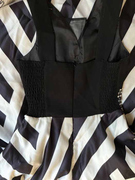 Платье на выпуск