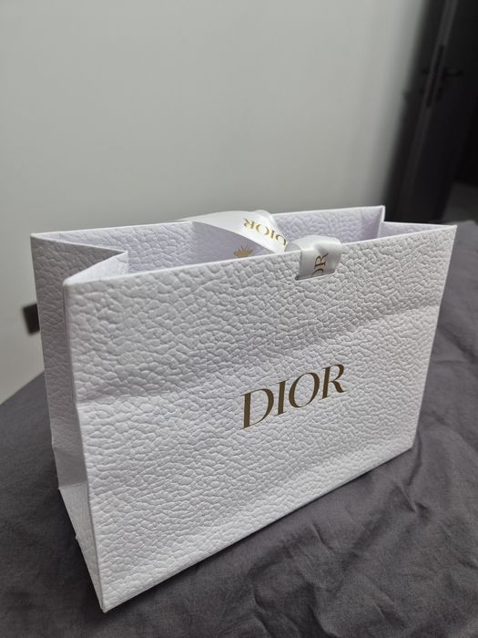 Оригинални Hermes,Saint Laurent,Louis Vuitton и Dior торби