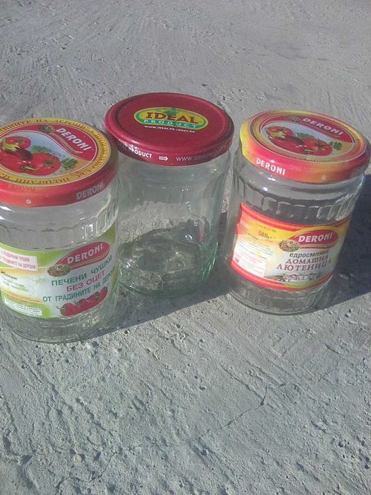 Предавам буркани- омния, с винтголеми и малки   за сладко