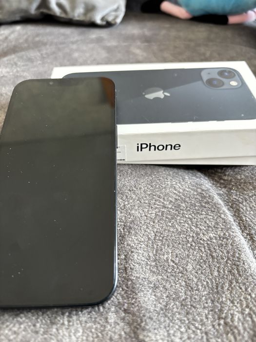 Продается Iphone 13