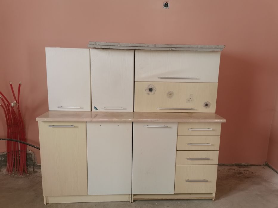 Продам шкафы б/у