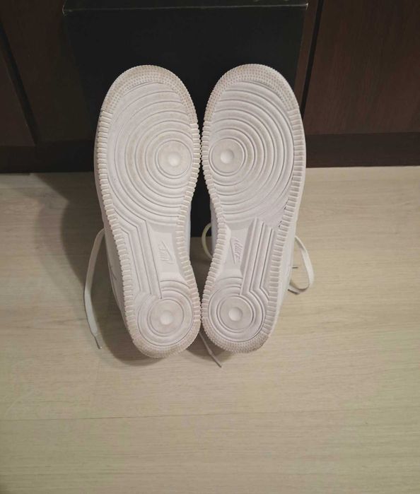 Nike Air Force 1