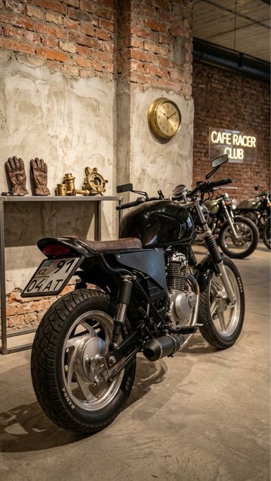 CAFE RECER кастом мотоцыкл