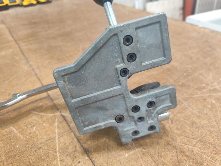 Ръчна чембер машина