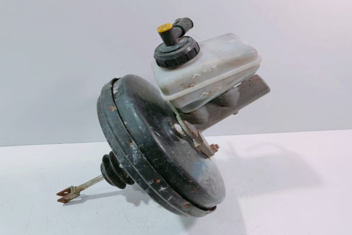 Tulumba Frana   cu pompa servofrana Dacia Logan prima generatie