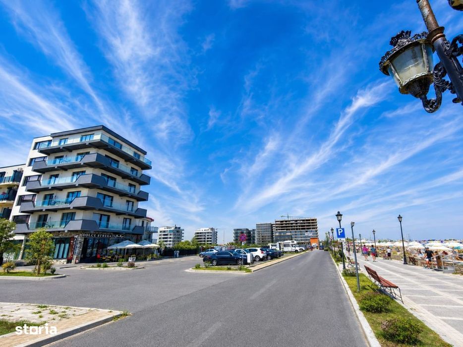 Inchiriere Apartamente vedere frontala la mare prima linie