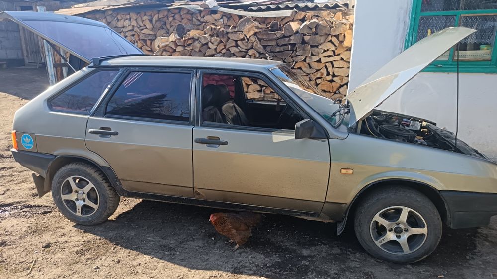 Транспорт автомобиль
