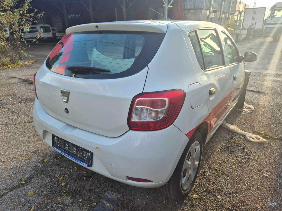 Dacia Sandero 1,2 бензин 2014г.