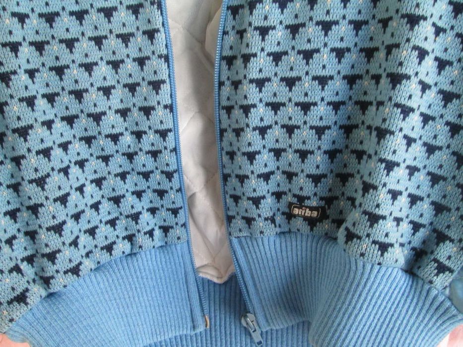 bluza  deosebita baieti XS