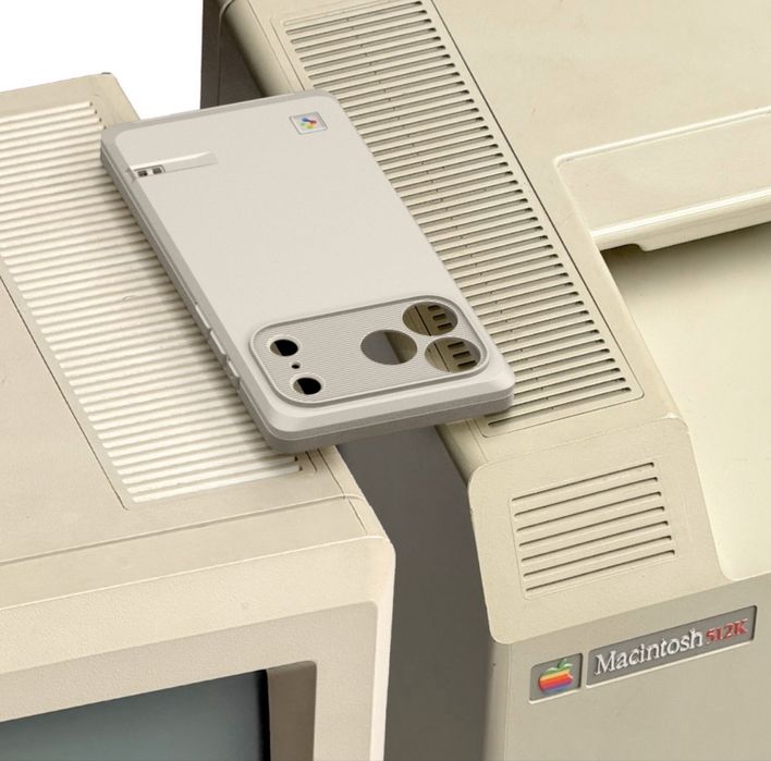 Чехол Spigen для iPhone 17 Pro Max в стиле Macintosh -