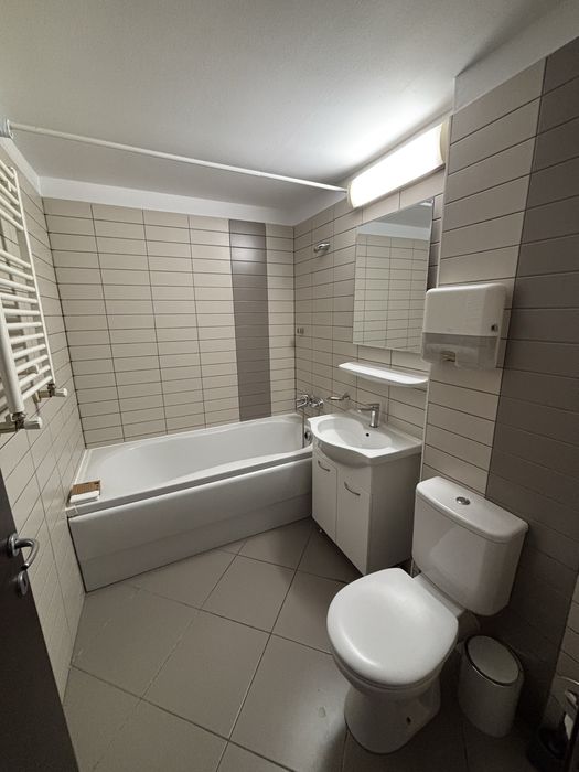 Apartament 3 camere de inchiriat Rose Garden Colentin
