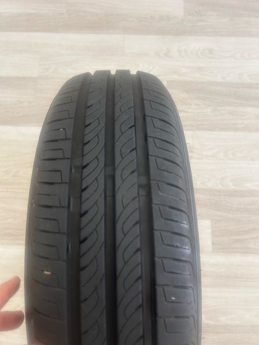 Vand 4 anvelope Dacia Spring