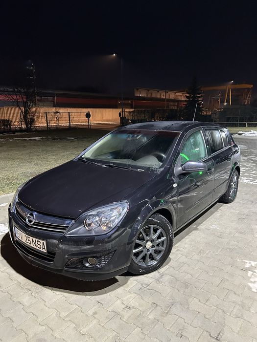 Opel Astra H 1.6 gpl 132.000 km