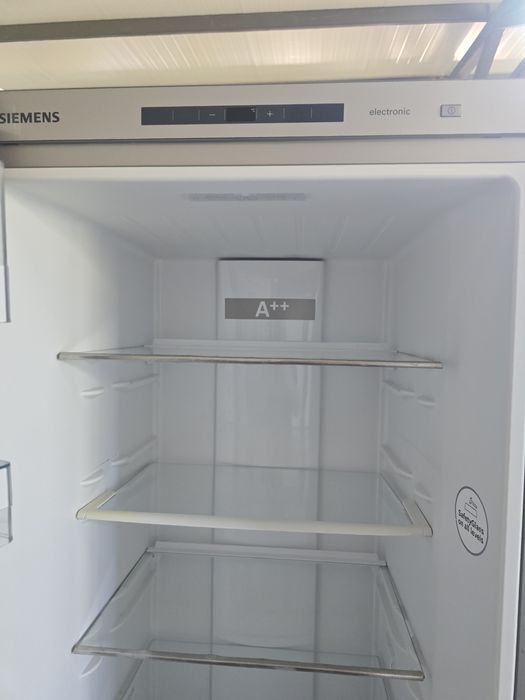 Хладилник/охладител Siemens 185 см No Frost