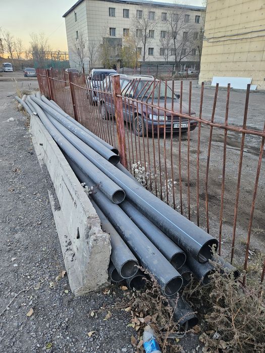 Пластиковая труба для водопровода