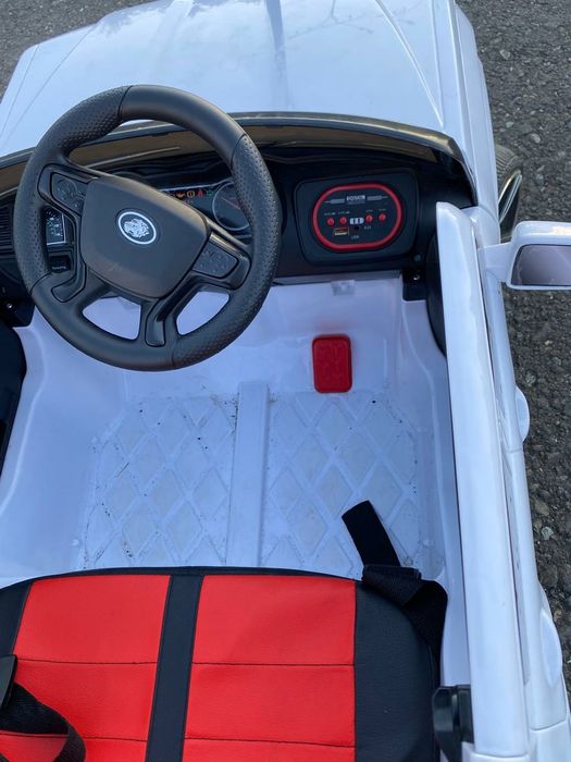 Электро мобил новыи