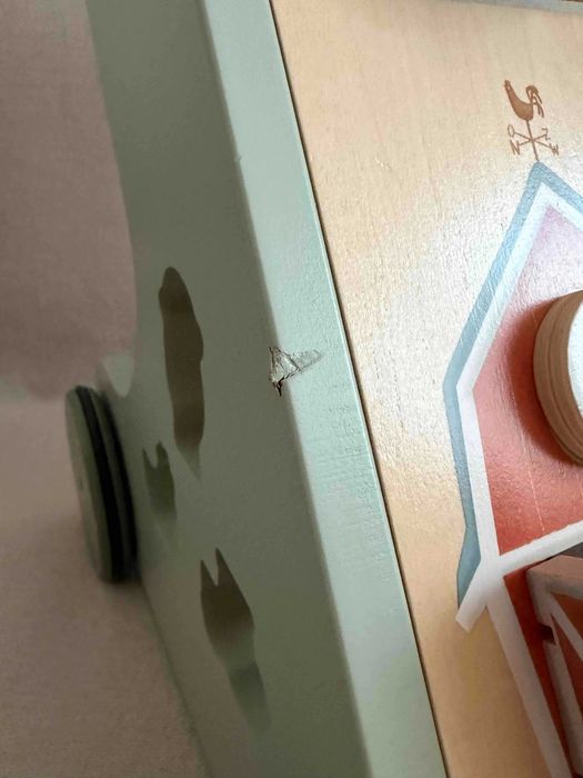 Antemergator din lemn Little Dutch - stare buna, colectia Little Farm