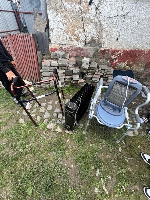 Vând cadru metalic, aeroteram, calorifer electric si scaun cu wc
