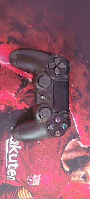 Ps 4 GA pult sotiladi