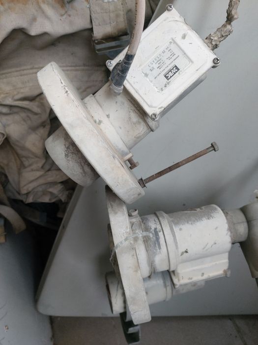 Спутниковая антенна ~2м