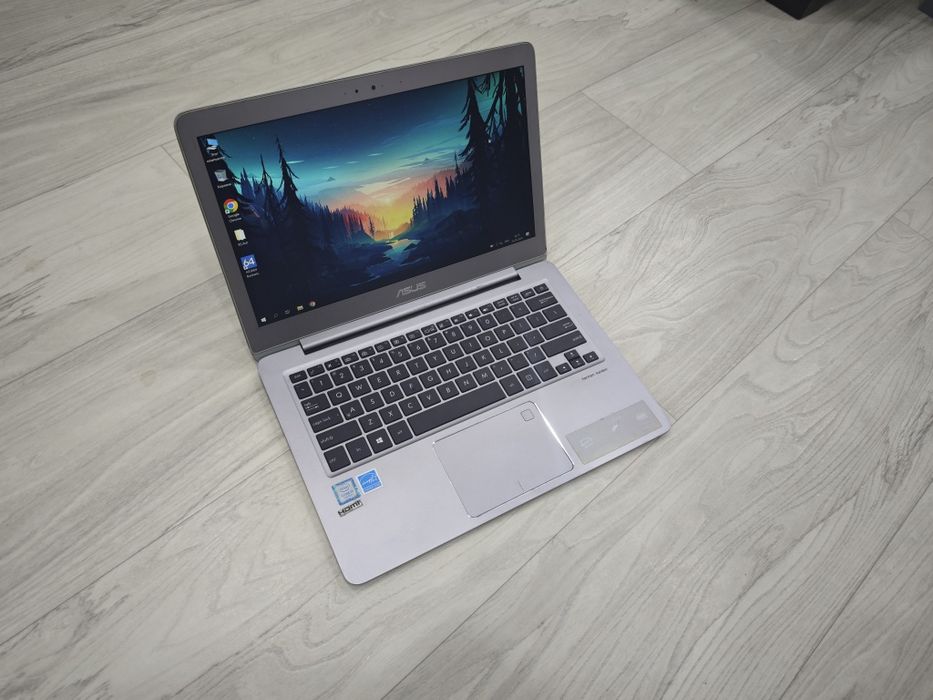 Asus Zenbook UX330U
