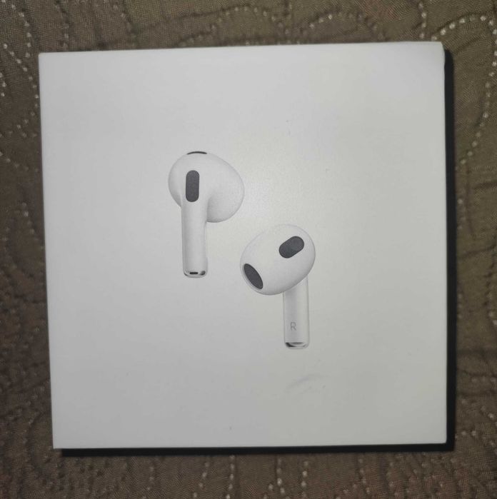 Casti Apple AirPods 3 MagSafe Charging Case, culoare alb Sigilat