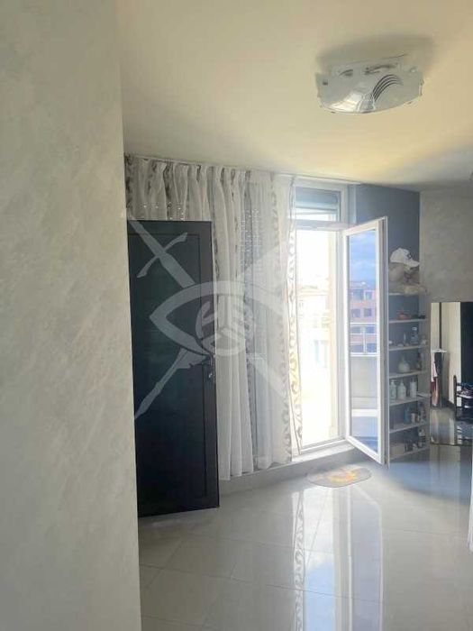 Продава се Многостаен апартамент в Приморско - 125 кв.м за 1560 €/кв.м - Снимка #1