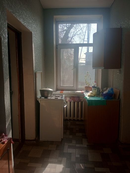 Задам тёплую комнату в обшежитий