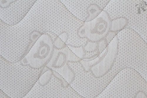 Детски матрак с мемори пяна