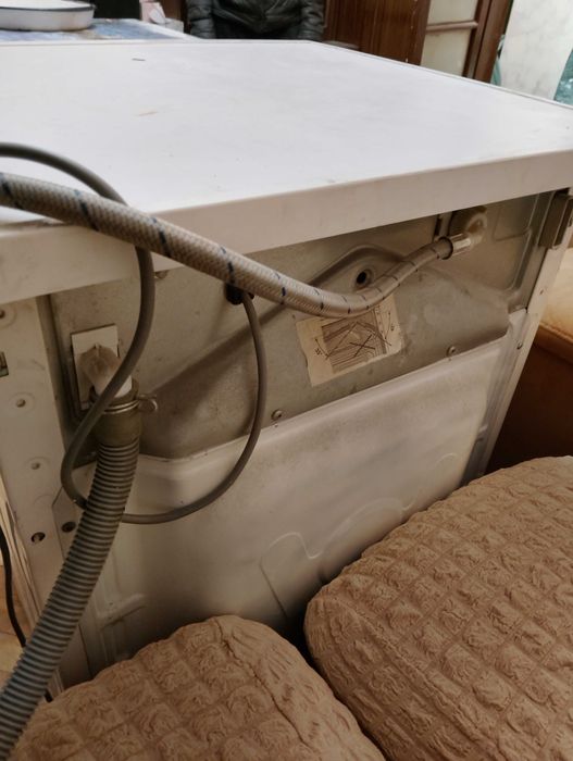 Продавам пералня втора ръка