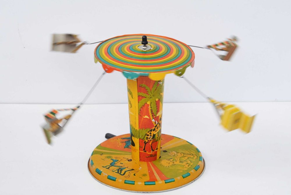 Carusel din tabla- jucarie veche Agatex - din perioada comunista