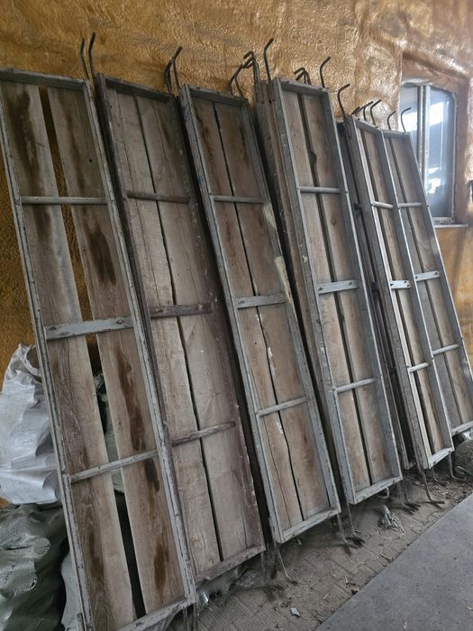 Строительные леса и струбцины в аренду