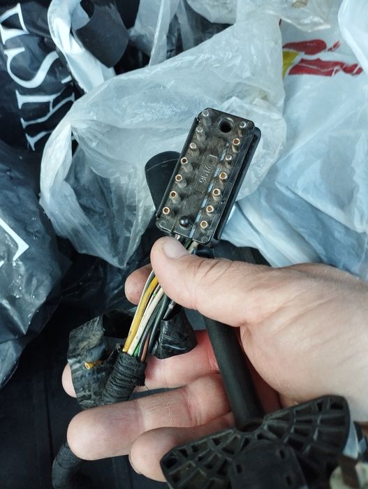 Запчасти на Мерседес 124