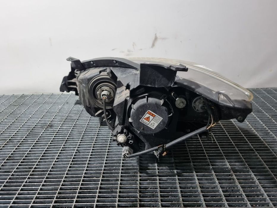 Far Dreapta Mazda CX - 5 2012 - 2015 SUV 4 Usi (1480) Xenon
