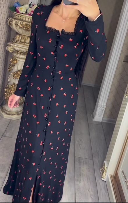 Продам платье 42р