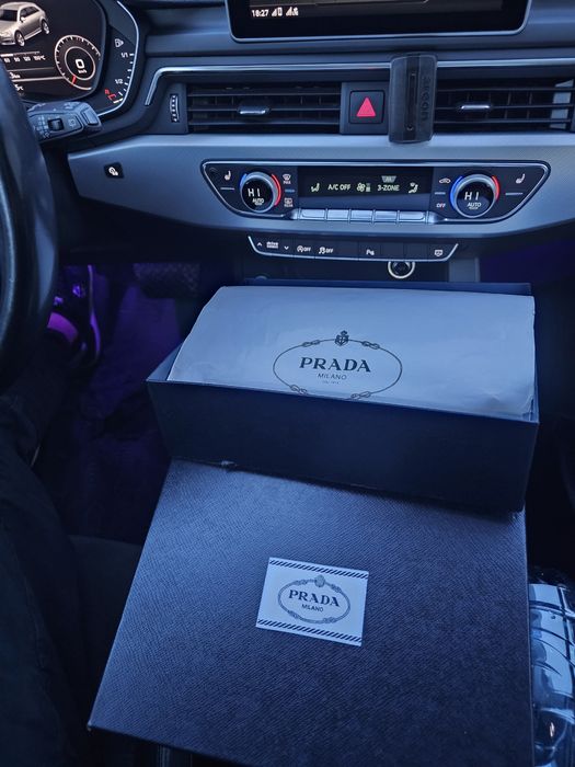 PRADA мъжка чанта клъч/несесер