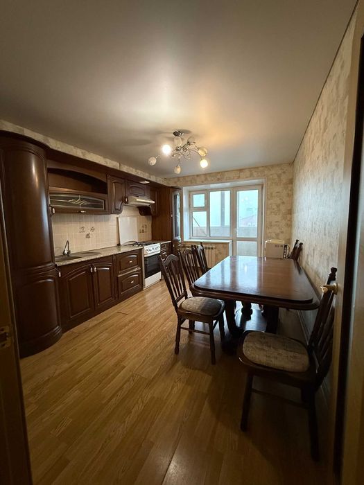 Продам 4 ком в мкр Наурыз 2012г постройки