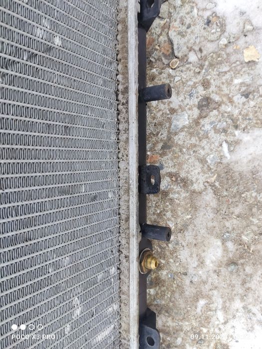 Радиатор охлаждения subaru sg