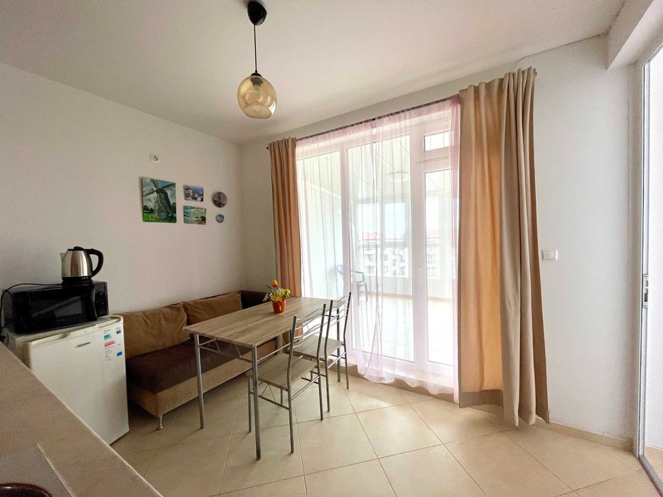 Продава се Двустаен апартамент в Поморие - 61 кв.м за 1409 €/кв.м - Снимка #2