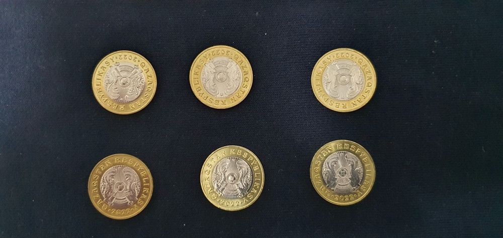 Монеты 100 тенге