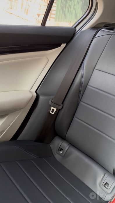 Volkswagen E-bora sotiladi