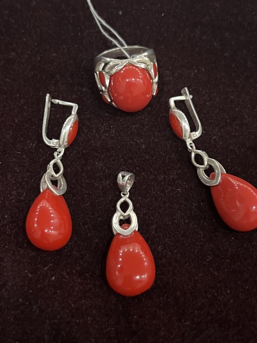 Серебряный набор