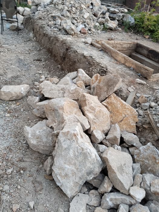 Отдам камень для стройтельства