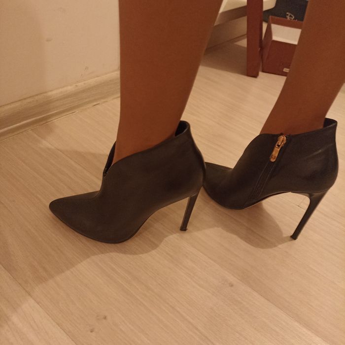 Ботильоны 10 см в отличном состоянии