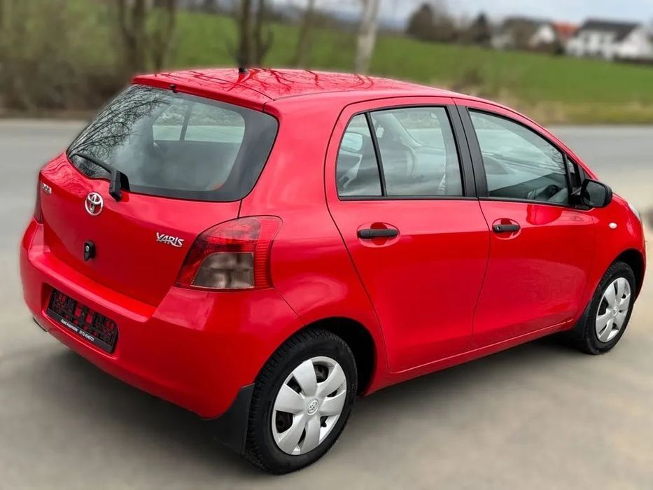 Dezmembrari / Dezmembrez TOYOTA YARIS / YARIS HIBRID